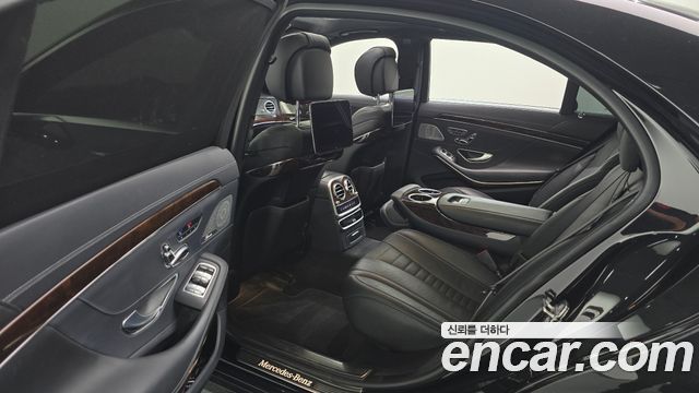 Mercedes-Benz S-Class 2018 — photo 12