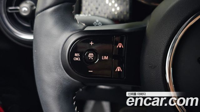 Mini Cooper 2022 — photo 20