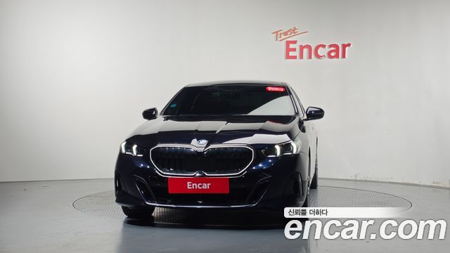 BMW i5 2024 — photo 3