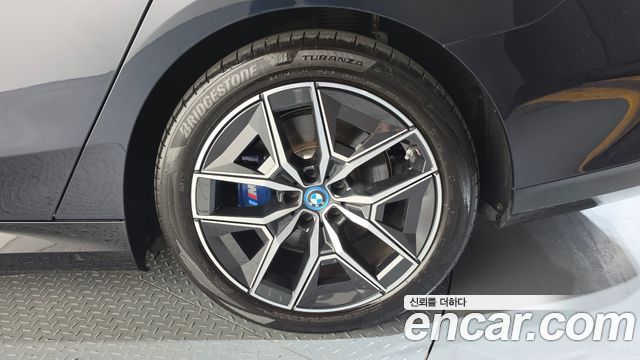 BMW i5 2024 — photo 7