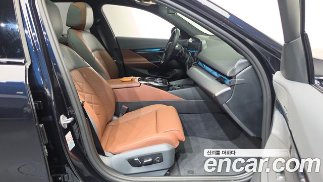 BMW i5 2024 — photo 16