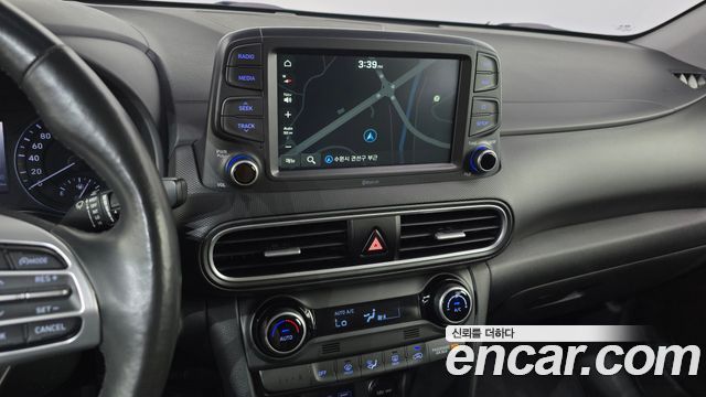 Hyundai Kona 2018 — photo 18