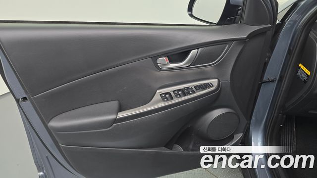 Hyundai Kona 2018 — photo 14