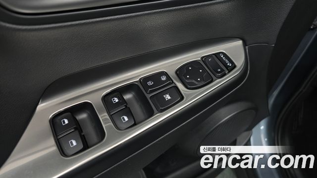 Hyundai Kona 2018 — photo 29