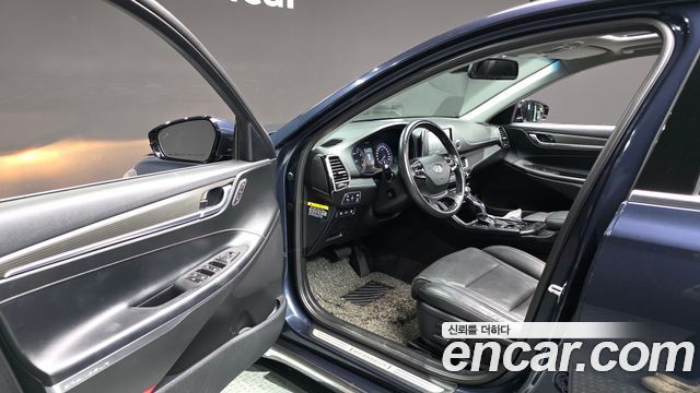 Hyundai Grandeur 2018 — photo 10