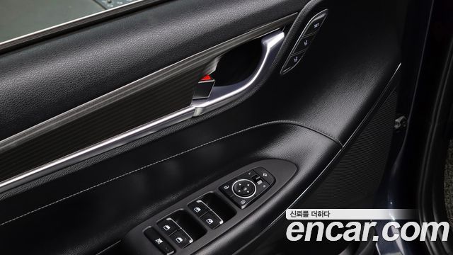 Hyundai Grandeur 2018 — photo 16