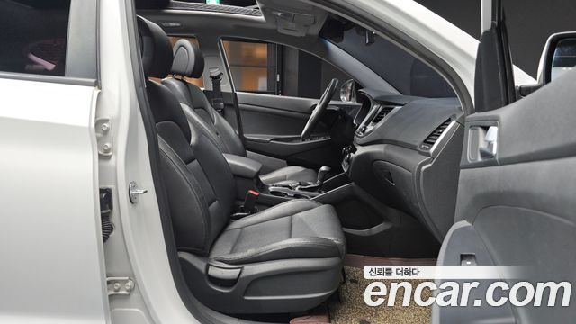 Hyundai Tucson 2018 — photo 16