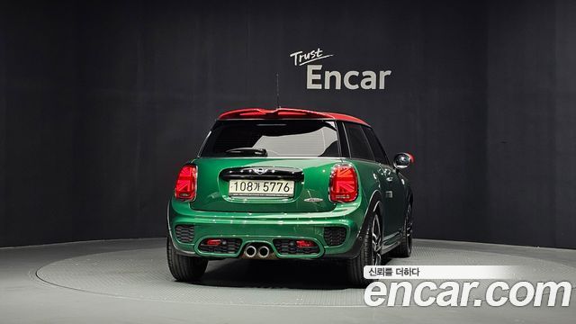 Mini Cooper 2021 — photo 4