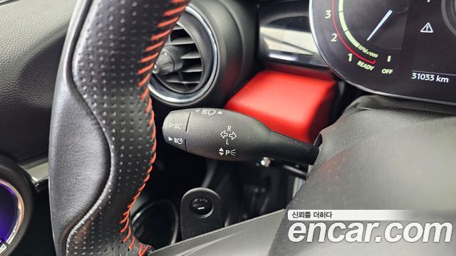 Mini Cooper 2021 — photo 25