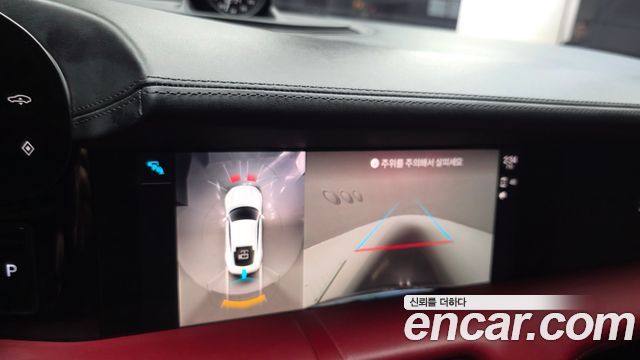 Porsche Taycan 2021 — photo 21