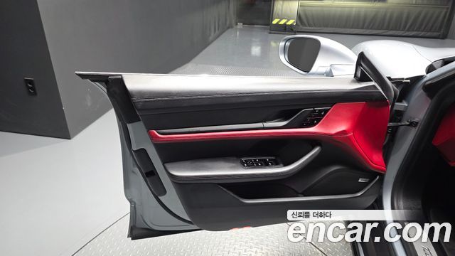 Porsche Taycan 2021 — photo 14