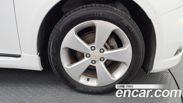 Chevrolet Korea Cruze 2011 — photo 31