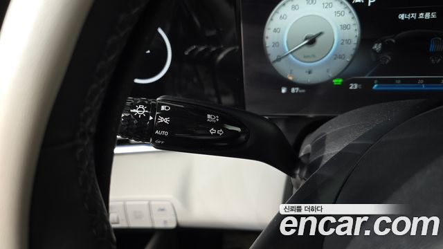 Hyundai AVANTE 2021 — photo 27