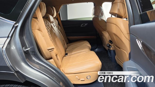 Genesis GV80 2020 — photo 17