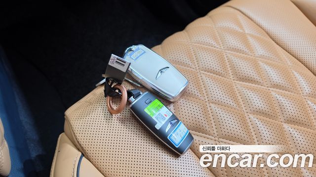Genesis GV80 2020 — photo 21