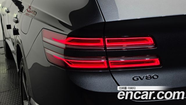 Genesis GV80 2020 — photo 9