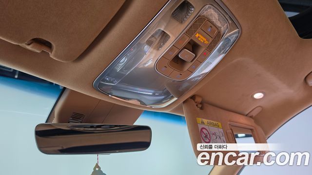 Genesis GV80 2020 — photo 27