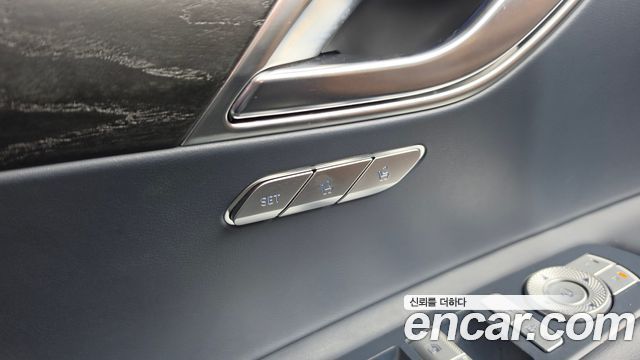 Genesis GV80 2020 — photo 43