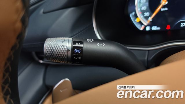 Genesis GV80 2020 — photo 44