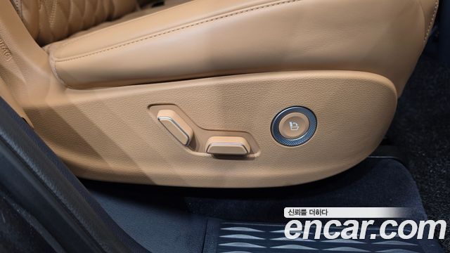 Genesis GV80 2020 — photo 48