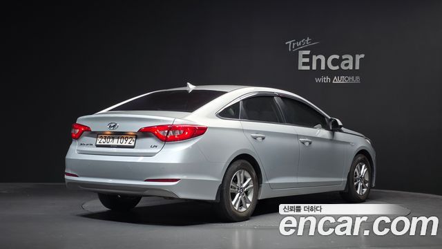 Hyundai Sonata 2017 — photo 2