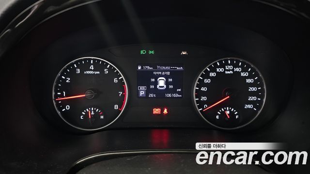 Kia Seltos 2023 — photo 8