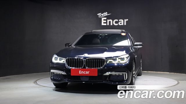 BMW 7-Series 2017 — photo 3