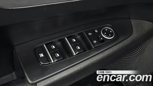 Kia K3 2022 — photo 21