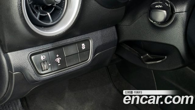 Kia K3 2022 — photo 22