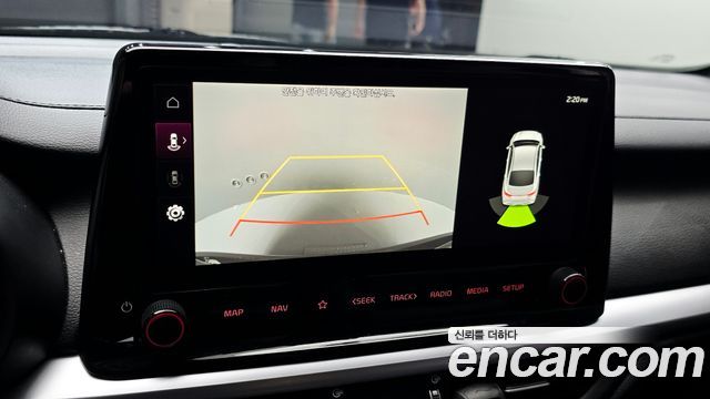 Kia K3 2022 — photo 23