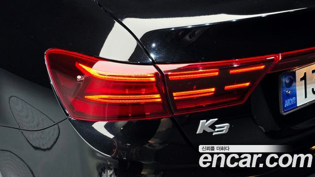 Kia K3 2022 — photo 9