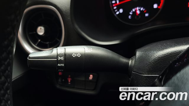 Kia K3 2022 — photo 27