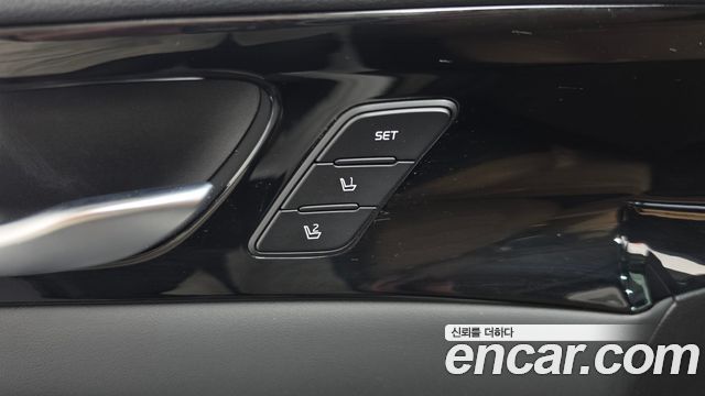 Kia K7 2020 — photo 21