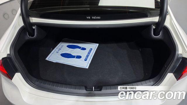 Kia K7 2020 — photo 23