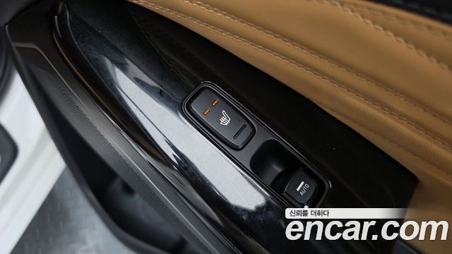 Kia K7 2020 — photo 37