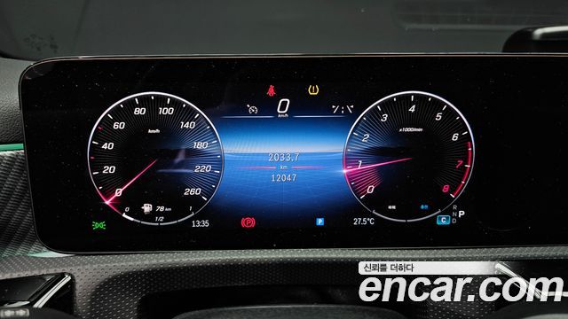 Mercedes-Benz A-Class 2025 — photo 8