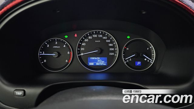 Hyundai Starex 2019 — photo 11