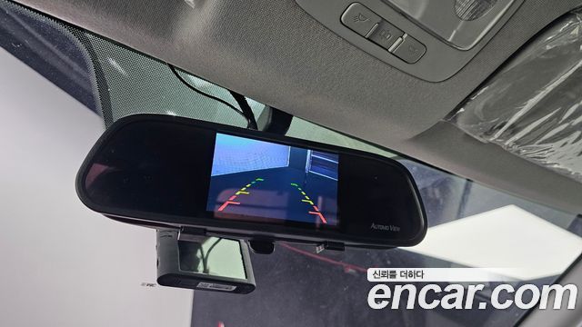 Hyundai Starex 2019 — photo 25