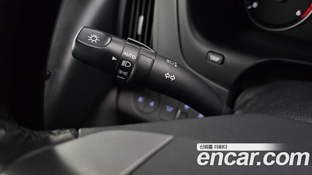 Hyundai Starex 2019 — photo 29