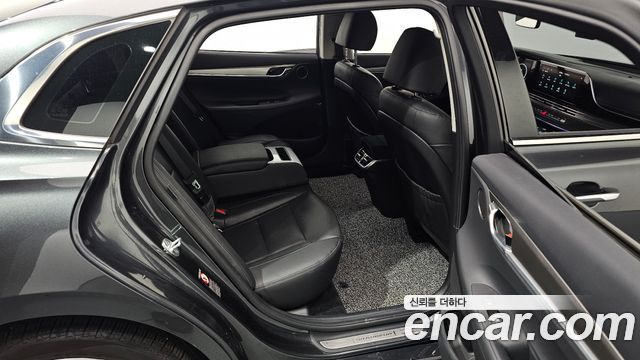 Hyundai Grandeur 2022 — photo 11