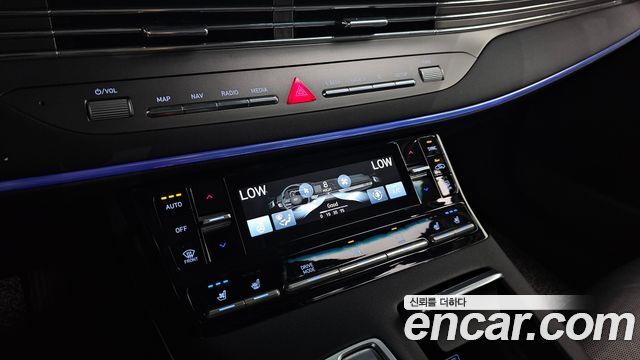 Hyundai Grandeur 2022 — photo 18