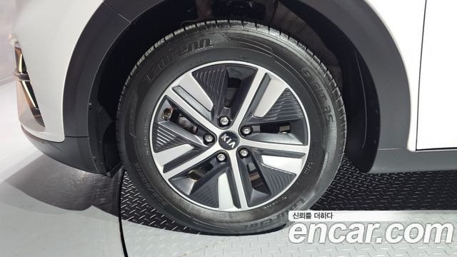 Kia Niro 2020 — photo 5