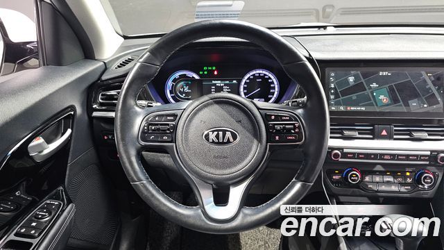 Kia Niro 2020 — photo 18