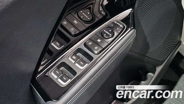 Kia Niro 2020 — photo 24