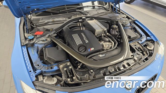 BMW M4 2018 — photo 6