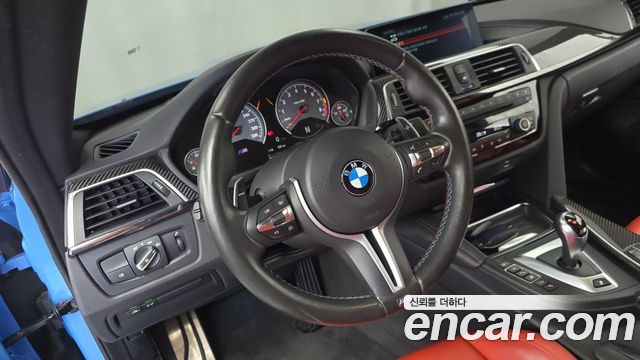 BMW M4 2018 — photo 13
