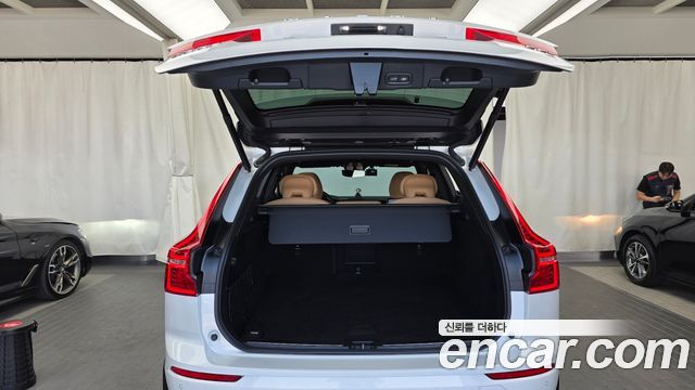 Volvo XC60 2024 — photo 26
