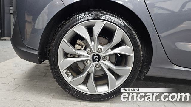 Hyundai i30 2019 — photo 5