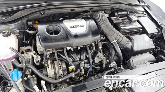 Hyundai i30 2019 — photo 6