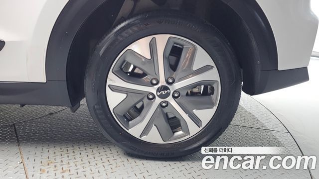 Kia Niro 2023 — photo 5